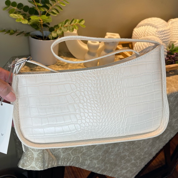 NWT Crocodile textured  Asymmetric Shoulder Hand Bag-Off Cream Ivory  color - Picture 8 of 10